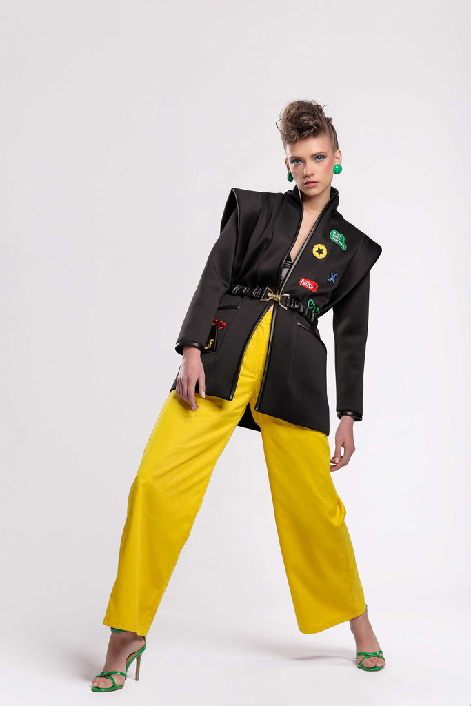 Joya pants! Mid-rise fit with elastic waist from the back and front button fastening! Wide relaxed cut with gabardine fabric jujule lemonie yellow