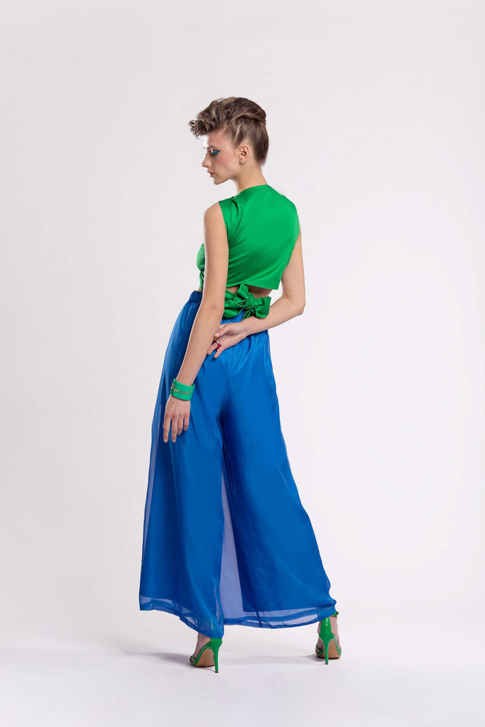  Wide leg trousers Front pleats Elastic waist from the back Concealed zipper fastening Fully lined Fabric: Satin Chiffon jujule lemonie blue