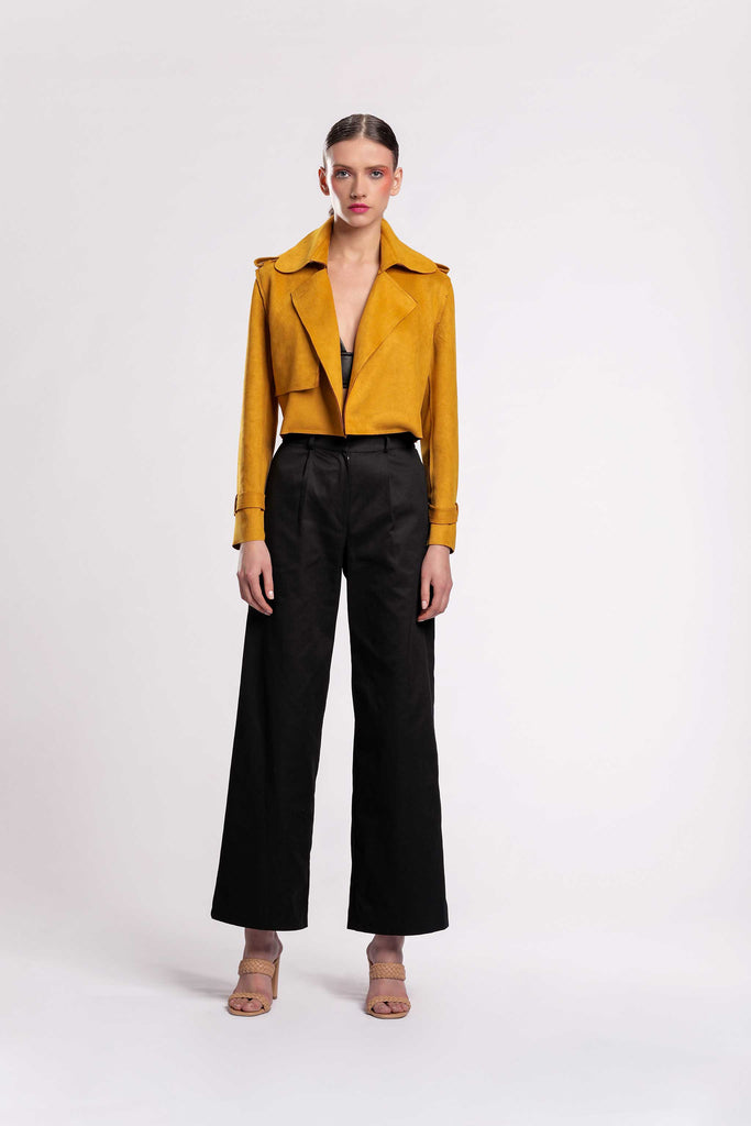 Joya pants! Mid-rise fit with elastic waist from the back and front button fastening! Wide relaxed cut with gabardine fabric jujule lemonie black